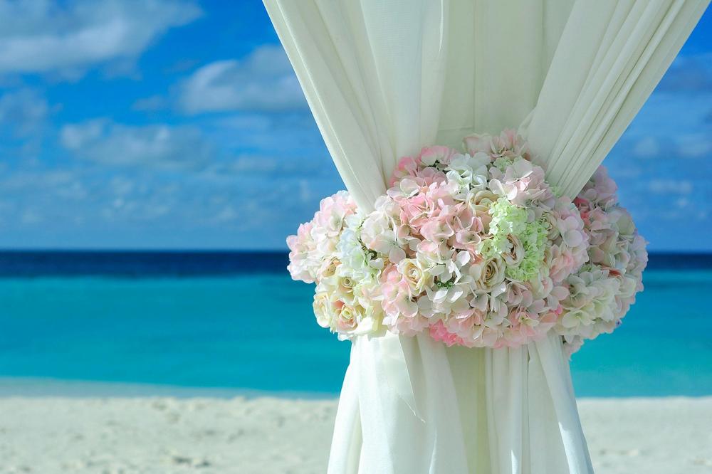 beach wedding